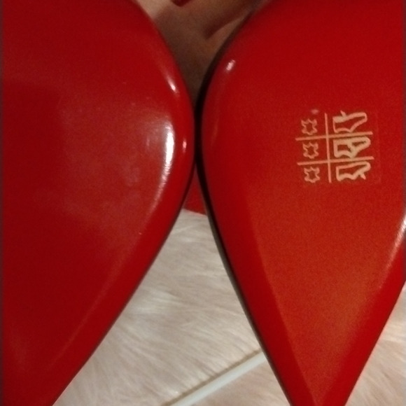 Christian Louboutin Iriza half d'Orsay Leather Sz 39 NIB - Picture 8 of 13